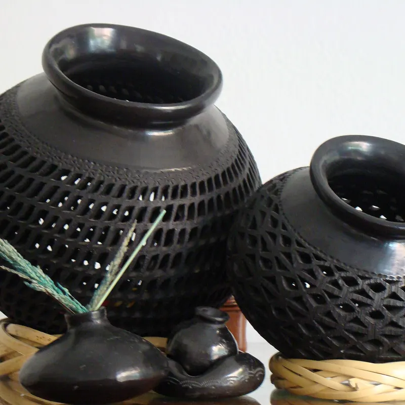 Barro negro, the black clay of Oaxaca