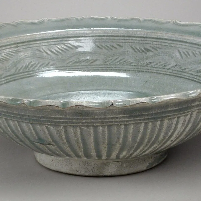 Celadon, the green glaze of Chiang Mai